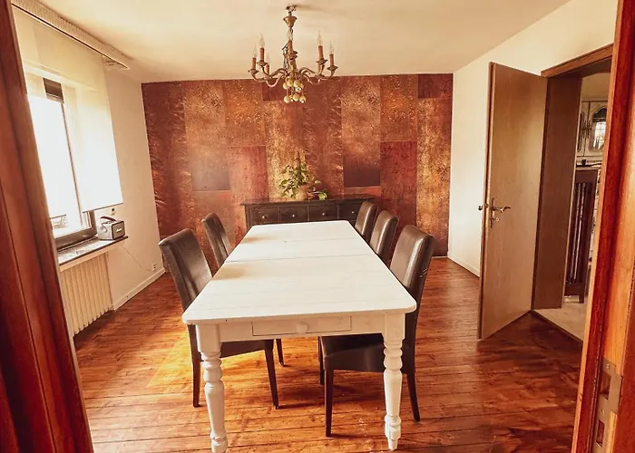 Monteurzimmer Nyaraló *